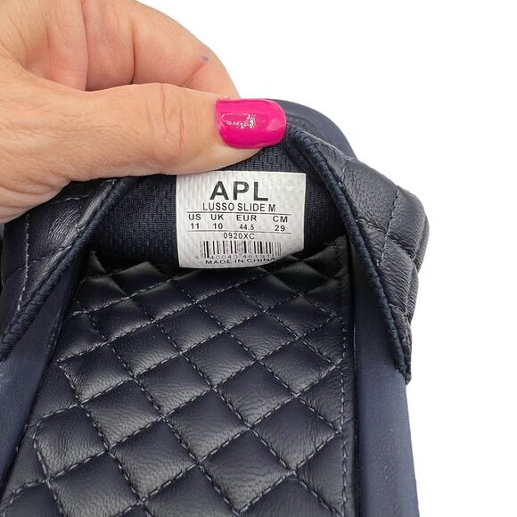 APL Athletic Propulsion Labs Mens 11 Slides Navy Blue Lusso Quilted Sandals New - Picture 3 of 11